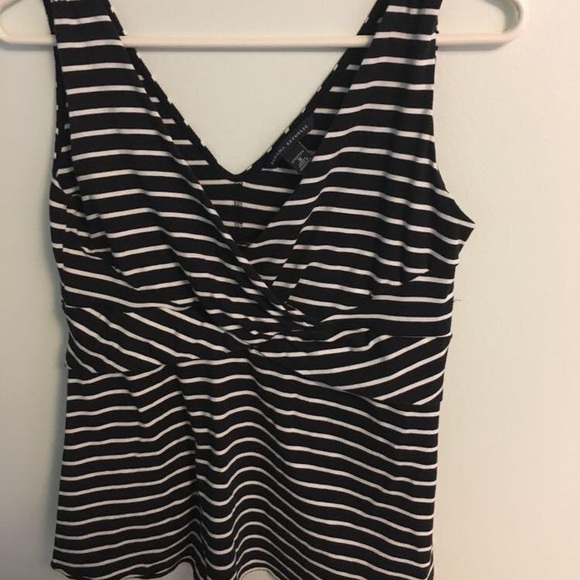 Banana Republic Tops - Banana Republic striped stretchy tank top